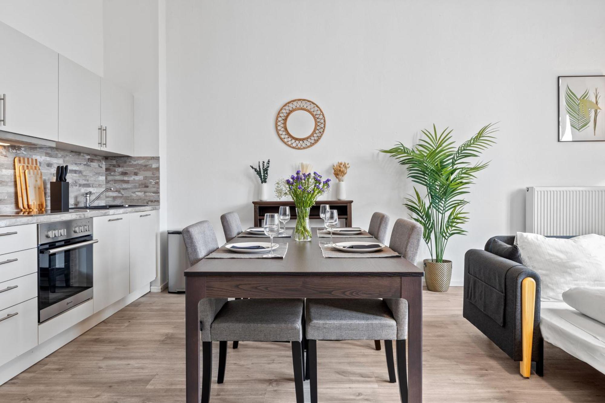 Mint Apartment Ueber Der Stadt Parken Kueche Wifi Берлин Екстериор снимка
